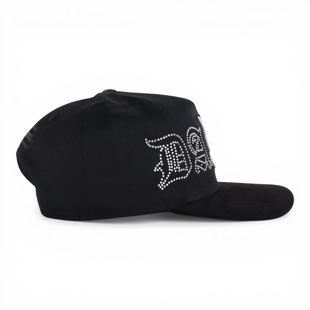 DH X JC CHECKMATE BLACK
