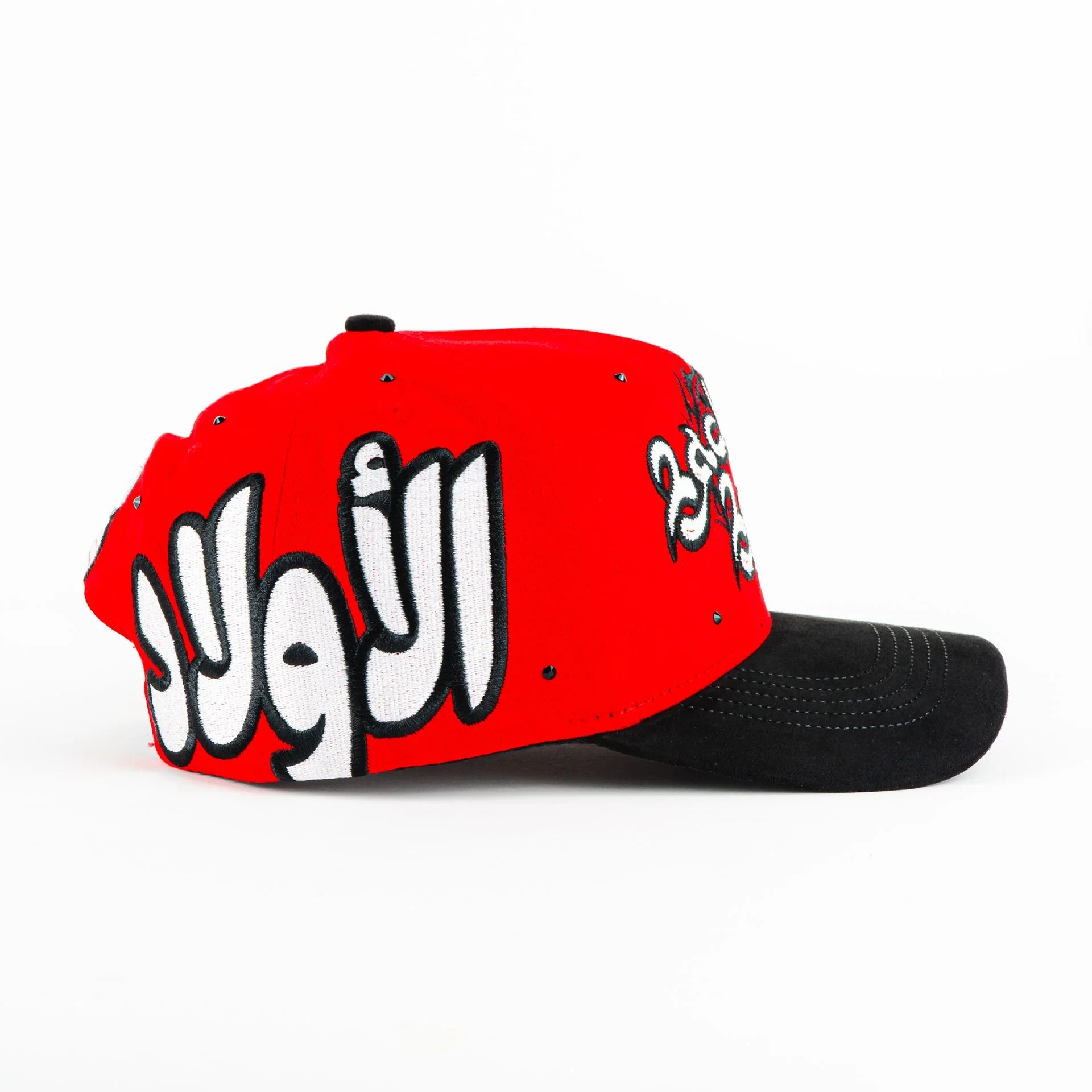 GORRA 31  HATS BACKPACK BOYZ  LETRAS ARABES  FULL SET
