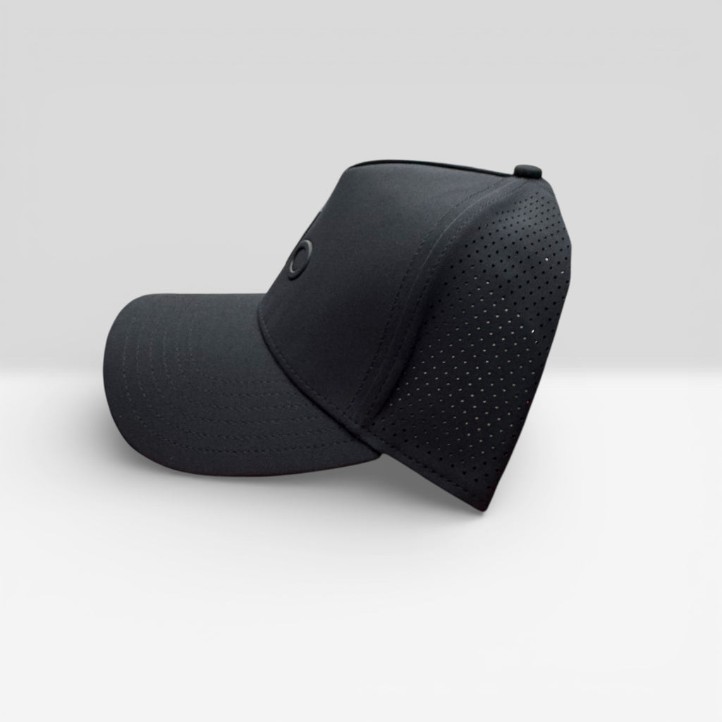 ALO CAP PERFORMANCE OFF-DUTY  BLACK/BLACK UNITALLA