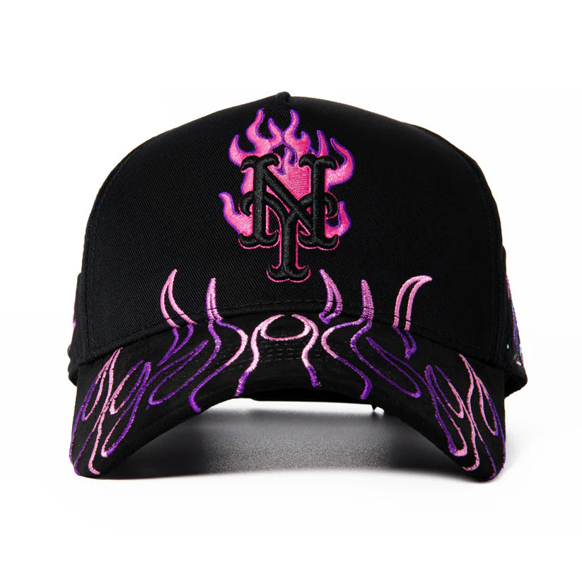 GORRA CASH ONLY NEW YORK FLAMES PURPLE